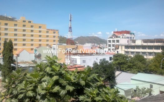 SEA AND HILL HOUSE FOR RENT IN PHAN CHU TRINH STREET, VUNG TAU CITY B136