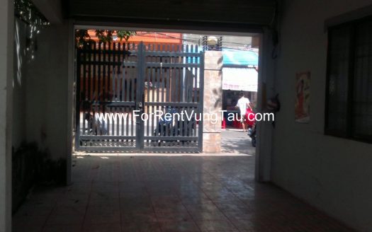 PREMISES / FULLY FURNITURE HOUSE RENTAL IN BACK BEACH B204